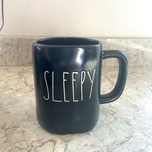 Rae Dunn mug - black